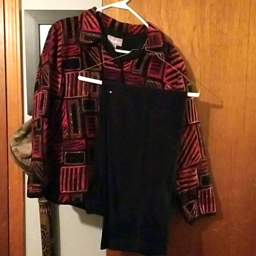 Pantsuits - Picture 2 of 2